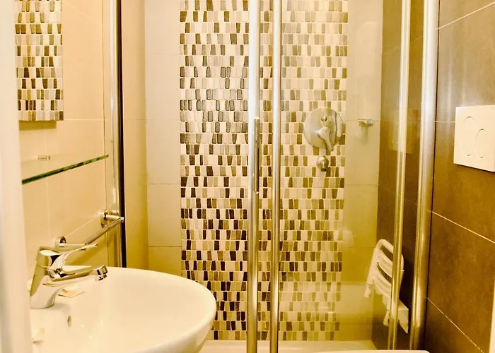 Hotel 3h Marechiaro 2*